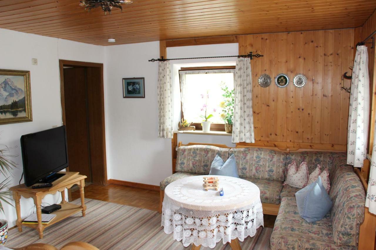 Landhaus Wiesenhof Garmisch-Partenkirchen Bagian luar foto