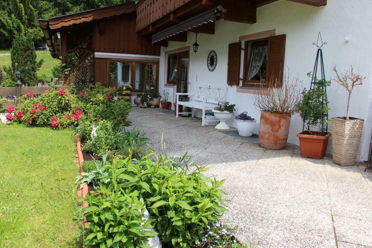 Landhaus Wiesenhof Garmisch-Partenkirchen Bagian luar foto